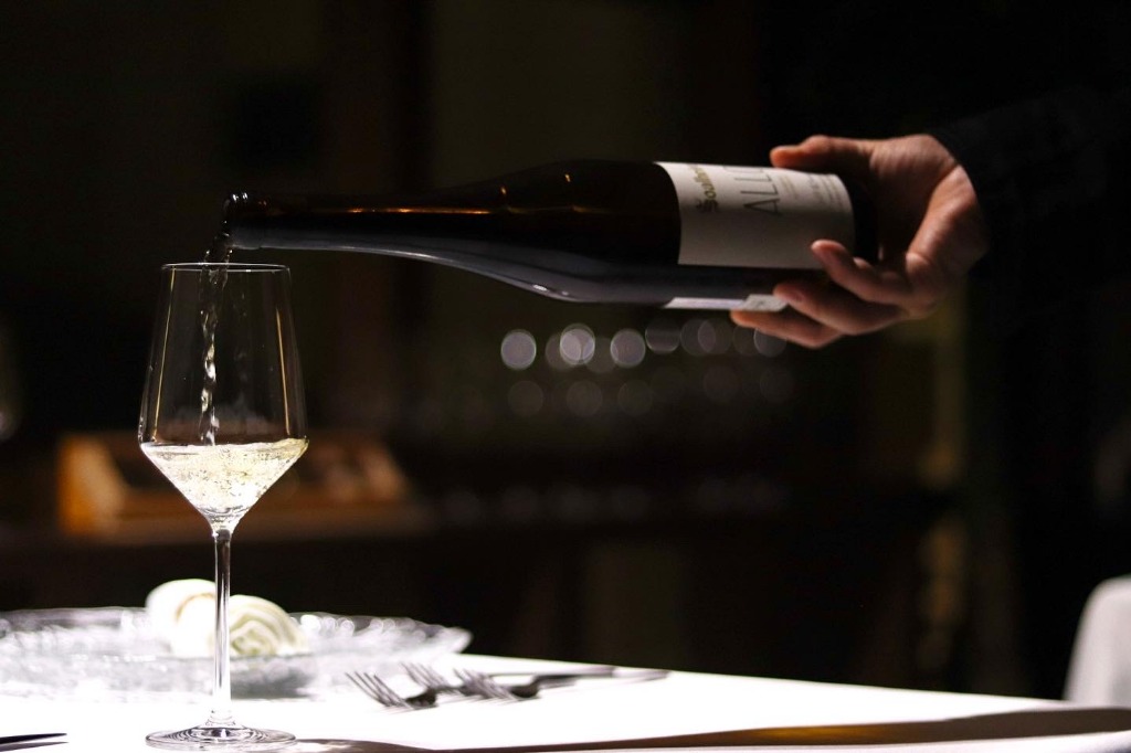 「ラ アルジョンテ」は名古屋栄のランチ・ディナーにぴったりな隠れ家フレンチレストランです。